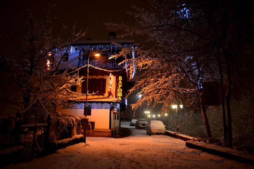 Family Hotel Varosha 2003 Lovech Exterior foto